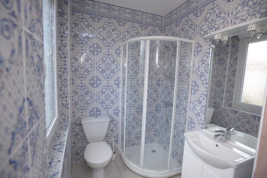 L'Acilya Hotel Roussillon  ห้อง รูปภาพ
